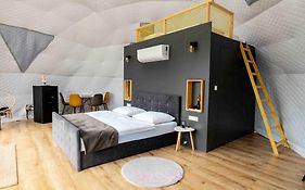 Glamping Resort