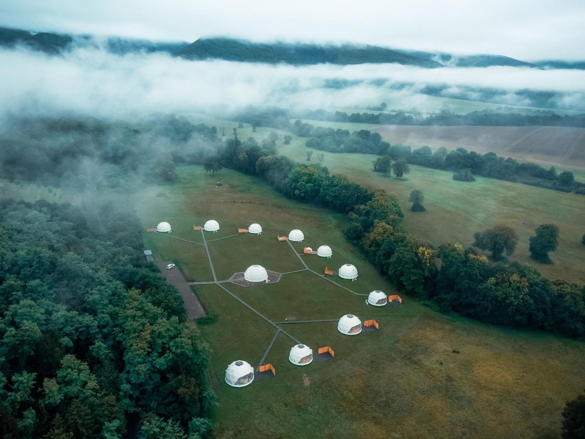 Glamping Resort Dolny Kamenec Exteriér fotografie